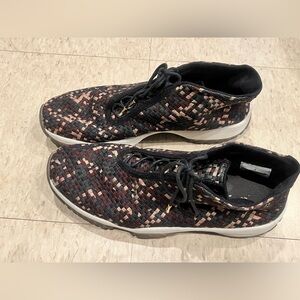 Air Jordan future premium dark army. Size 12.